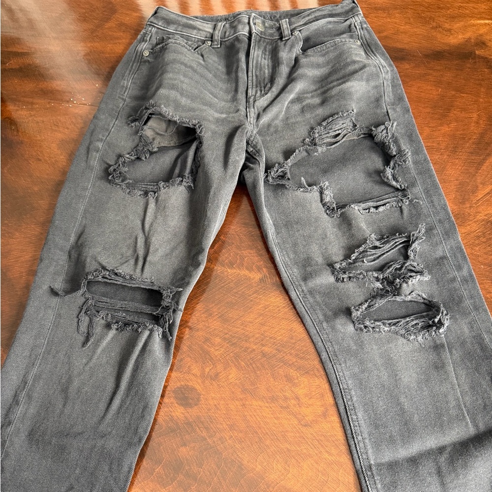 American Eagle Outfitters Ripped Mom Jeans